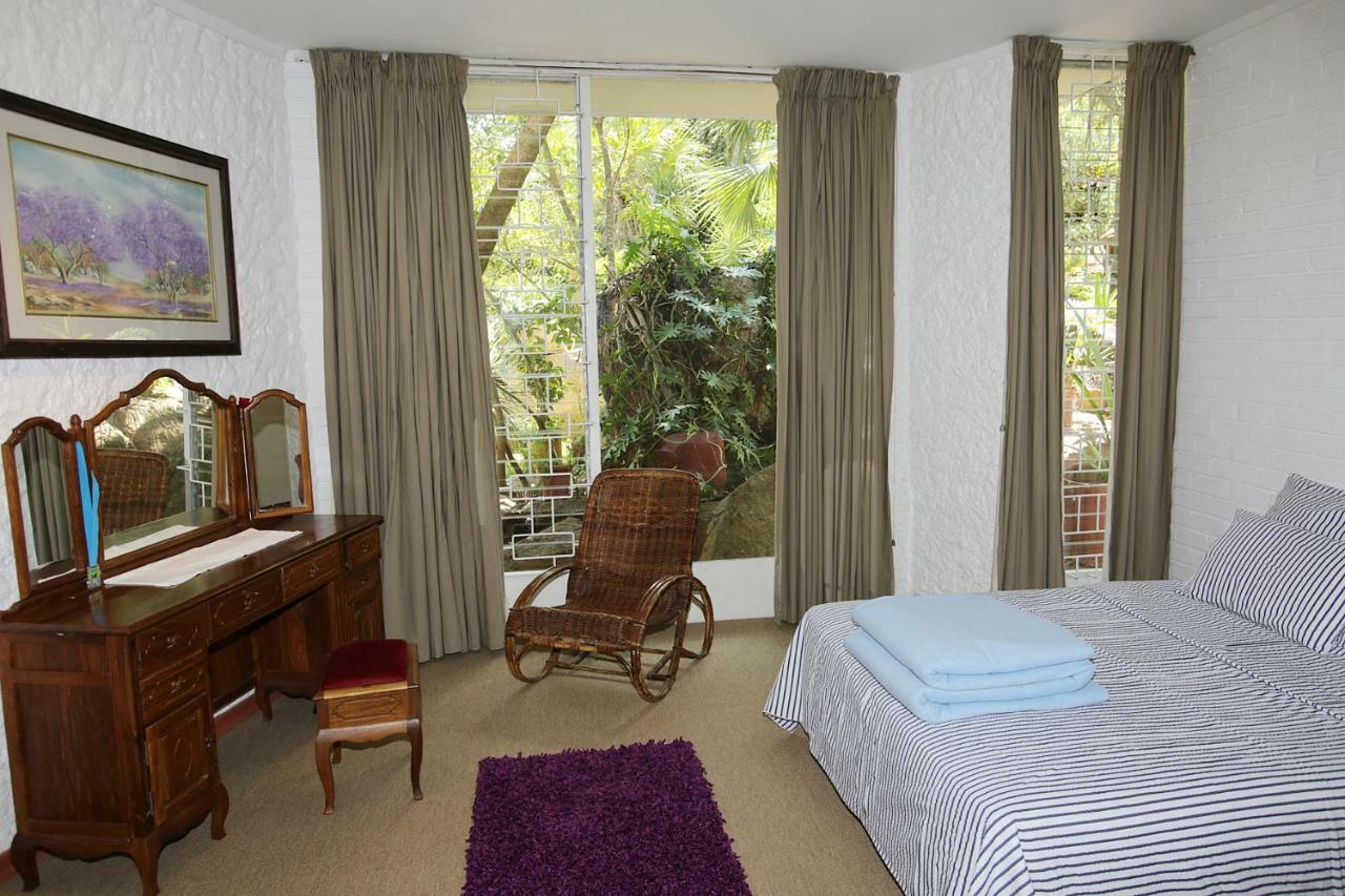 Fleming Place Bulawayo Extérieur photo